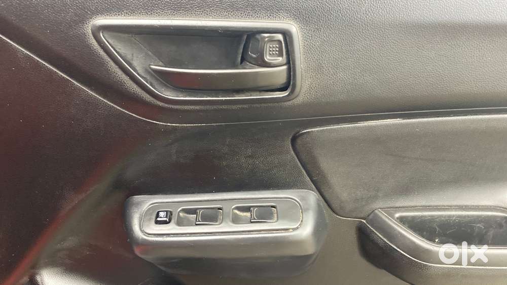 Maruti Suzuki Swift Lxi 2018, 2020, Petrol