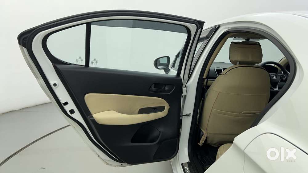 Honda City I-vtec Cvt V, 2022, Petrol