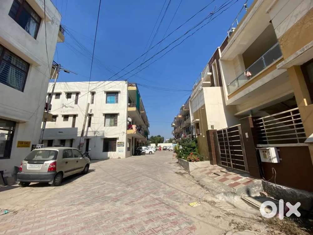 147 Gaj Plot for sale kharar Landra road Paradise Home society Badala