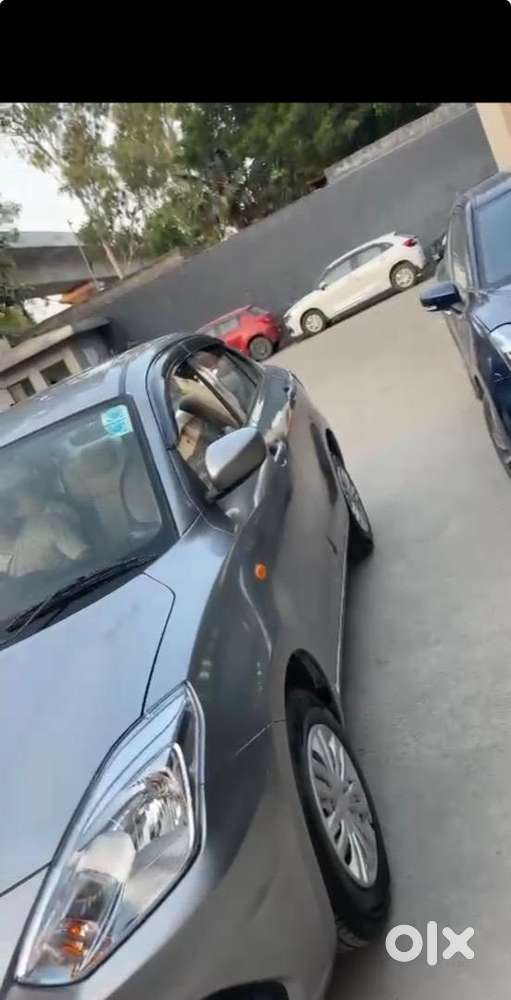 Maruti Suzuki Dzire 2022 Petrol 40000 Km Driven