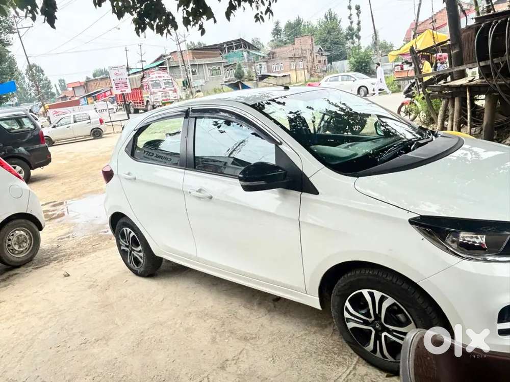 Tata Tiago Xt December 2024