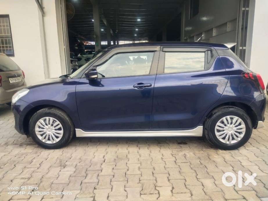 Maruti Suzuki Swift Vxi 1.2 Abs Bs-iv, 2019, Petrol