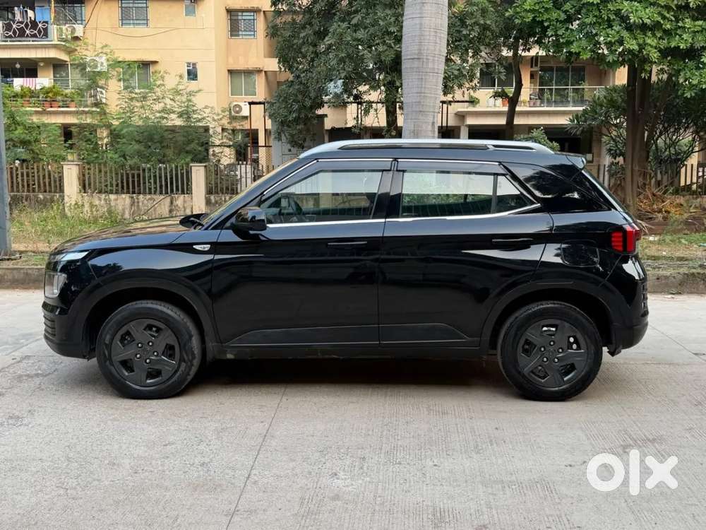 Hyundai Venue S 1.2 Petrol, 2024, Petrol