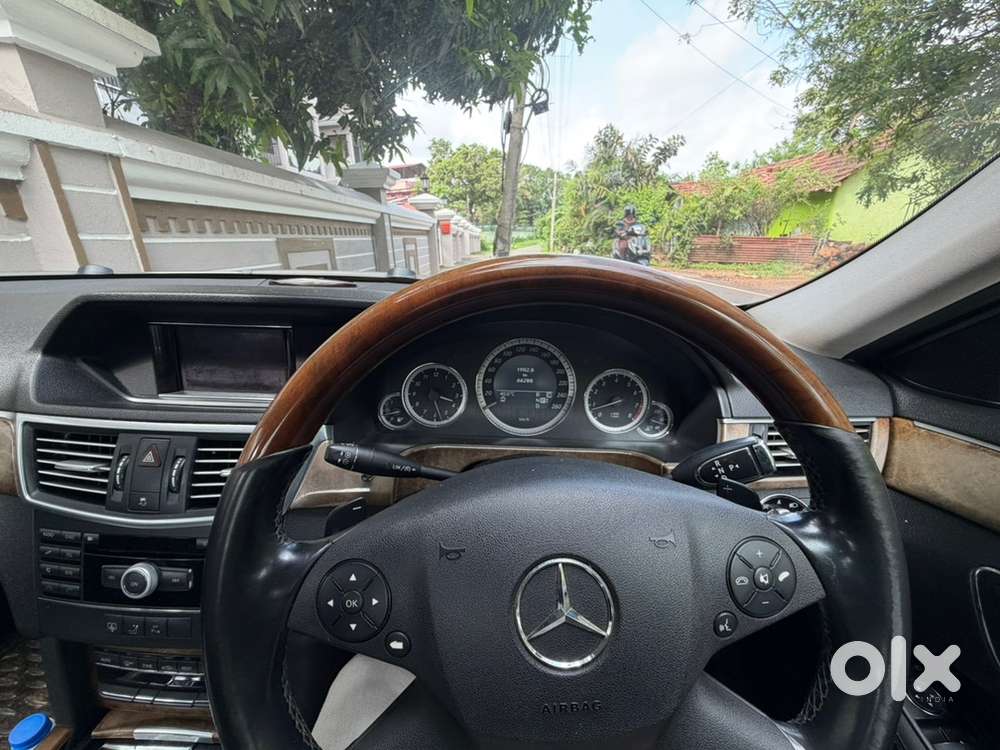 Mercedes-benz E-class 2010