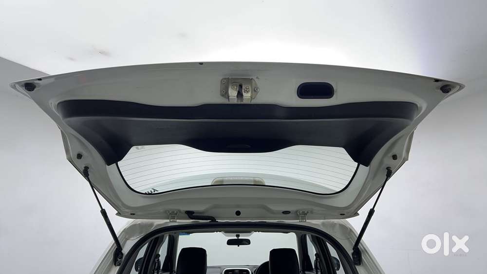 Maruti Suzuki Vitara Brezza 1.5 Vxi, 2020, Petrol