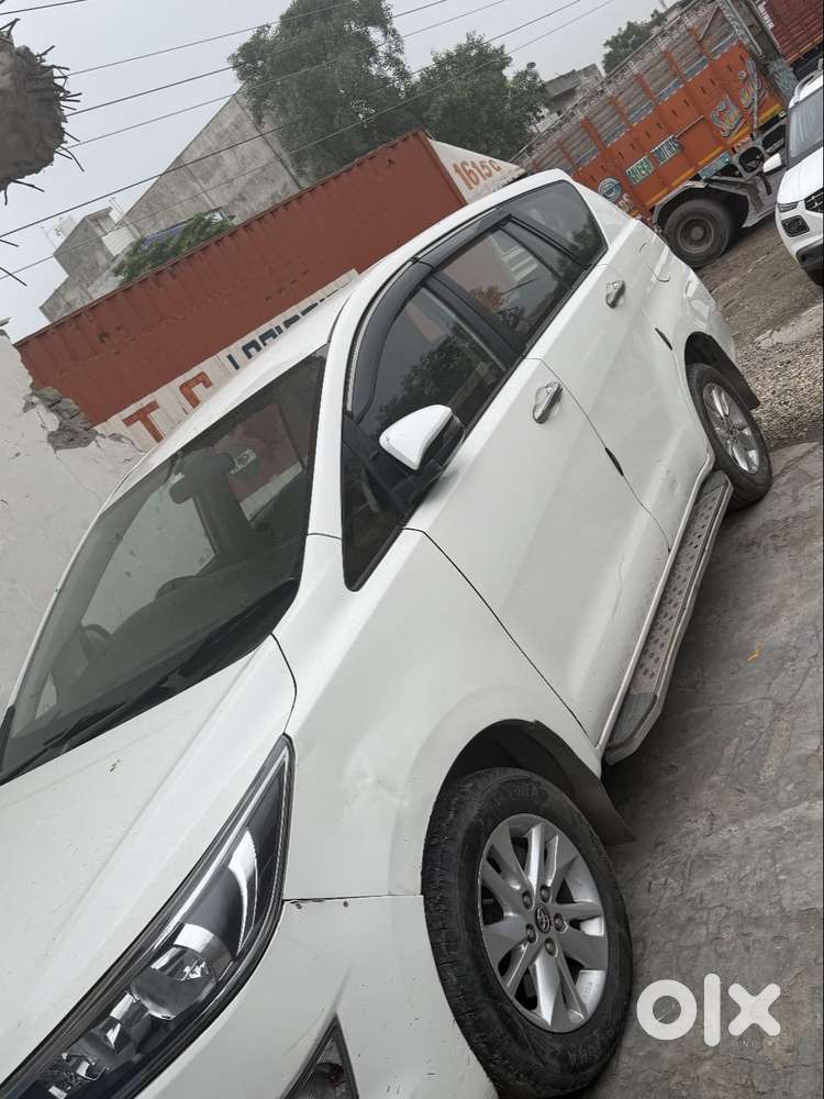 Toyota Innova Crysta 2018 Diesel Mt