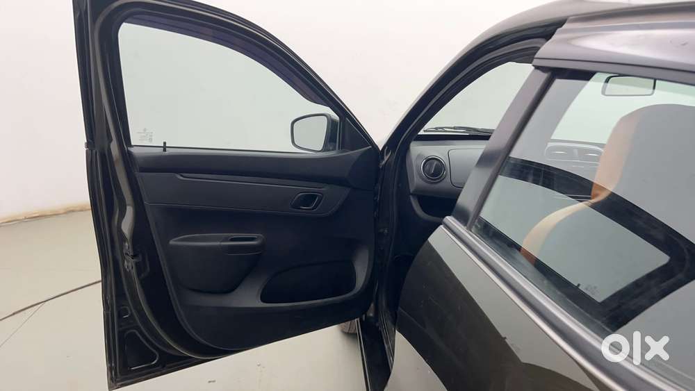 Renault Kwid 1.0 Rxt, 2018, Petrol