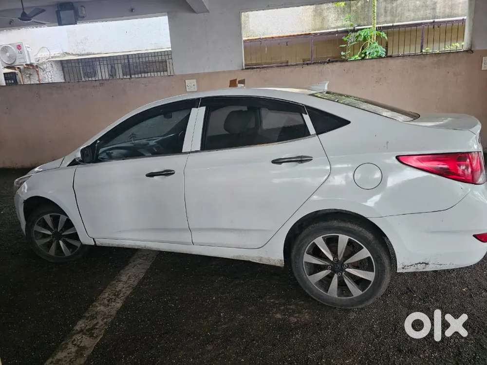 Hyundai Verna Crdi 2015