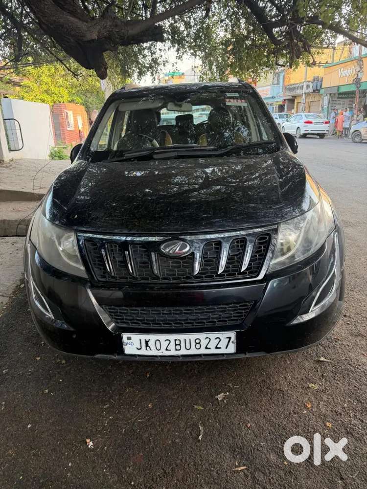 Mahindra Xuv500 2017 Diesel 143000 Km Driven