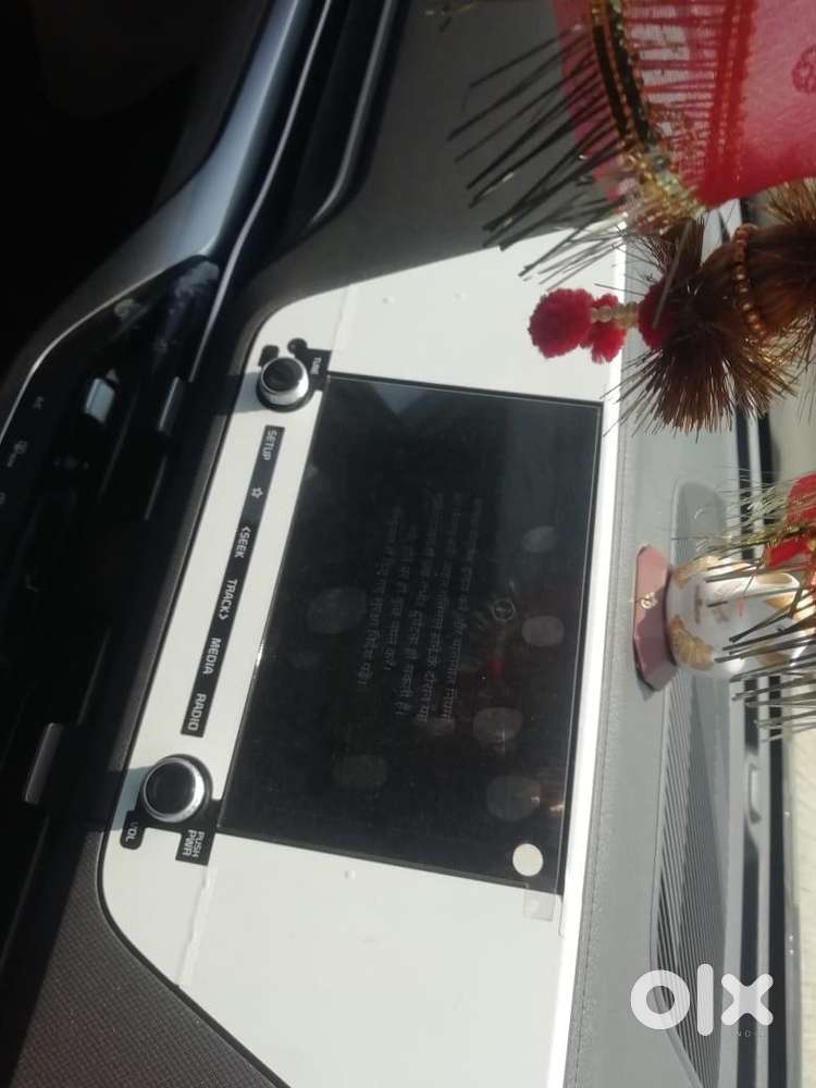 Kia Carens - Well Maintained Family Luxury Car - Very Less Driven