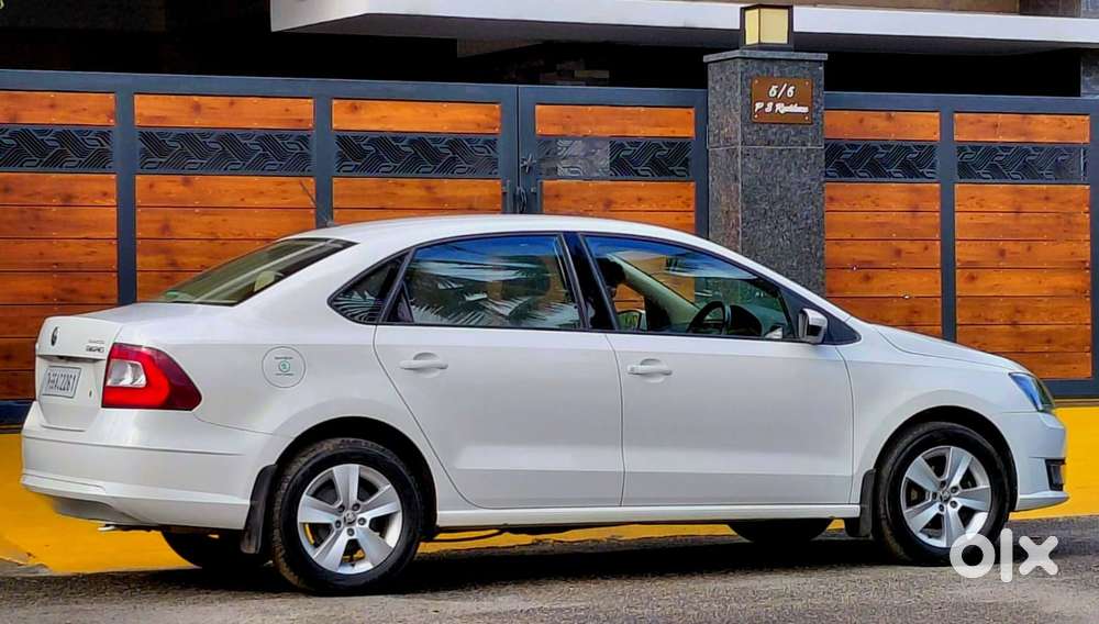 Skoda Rapid 1.6 Mpi At Ambition, 2019, Petrol