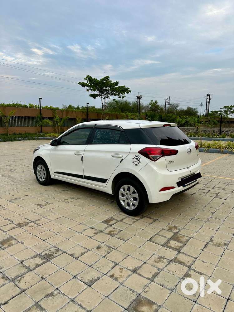Hyundai I20 Petrol Spotz, 2017, Petrol