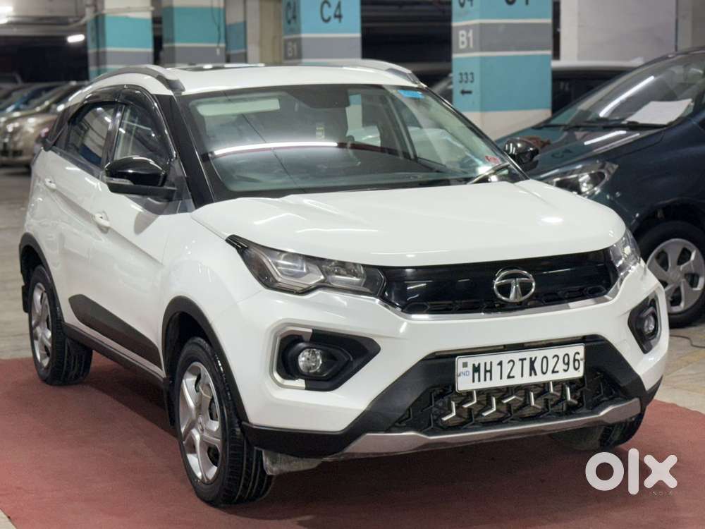 Tata Nexon 1.2 Revotron Xza Plus, 2021, Petrol
