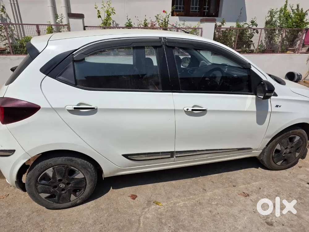 Tata Tiago Ev 2023 Electric Well Maintained