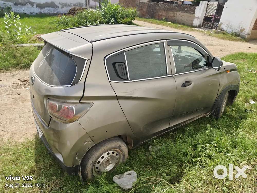 Mahindra Kuv 100 2018 Model