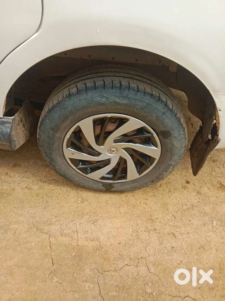 Mahindra Xylo D4 2014 Car