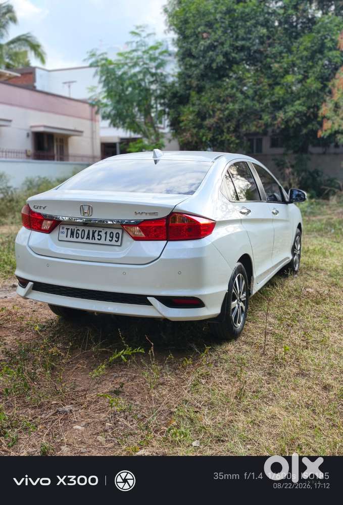 Honda City 1.5 V 4th Gen I-vtec Mt, 2023, Petrol