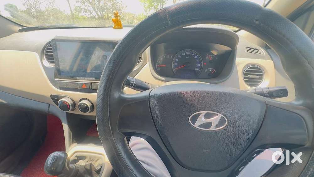 Hyundai Xcent 2016 Diesel Full Loaded