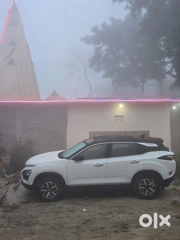 Harrier Manual Top Model 2022 Only 36000 Kms Driven.