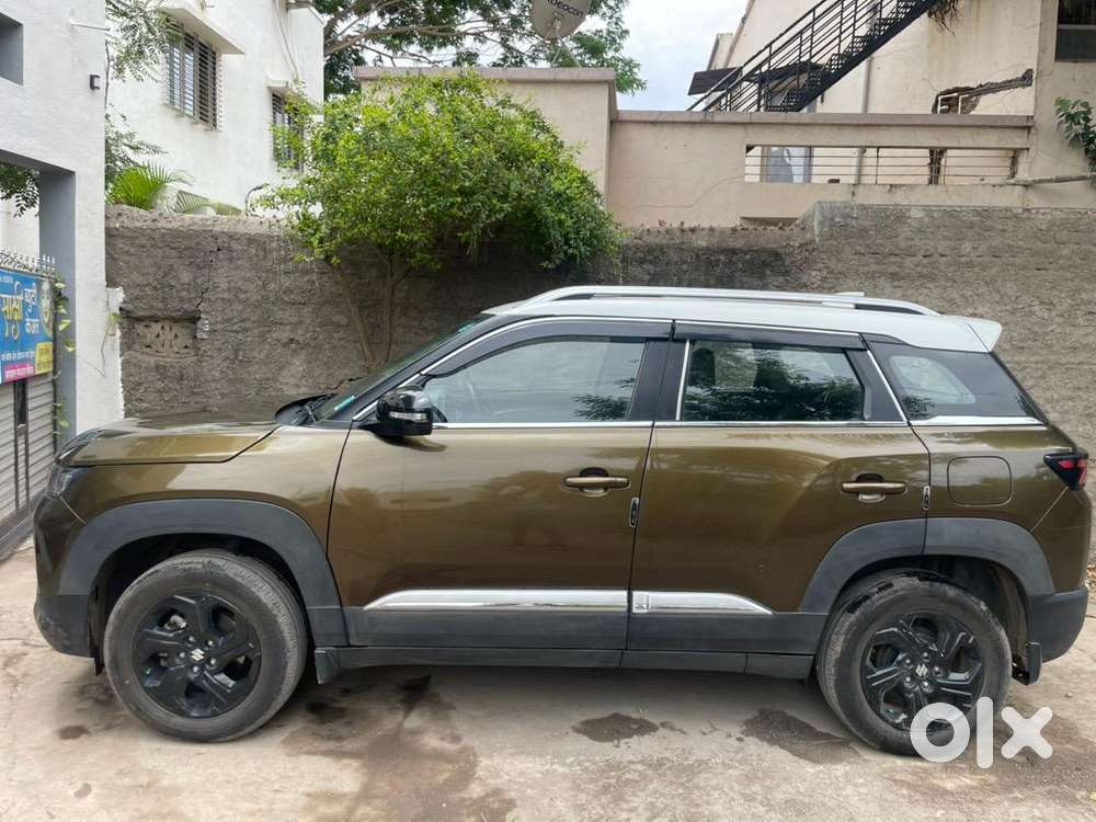 Maruti Suzuki Brezza Zxi Smart Hybrid Well Maintained Car.