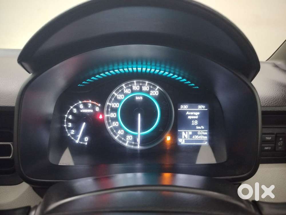 Maruti Suzuki Ignis 1.2 Alpha Amt Dual Tone, 2018, Petrol