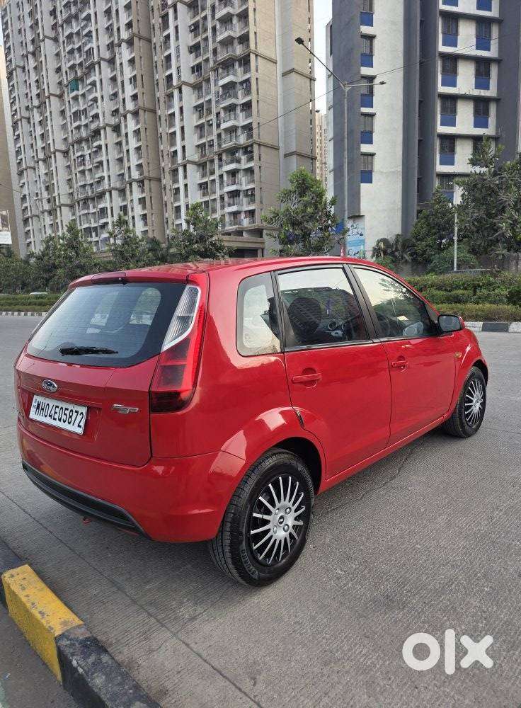 Ford Figo 1.2p Titanium Mt, 2010, Petrol