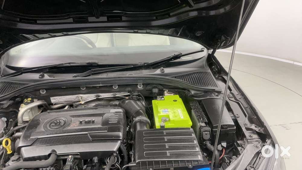 Skoda Octavia 1.8 Tsi Style At, 2017, Petrol