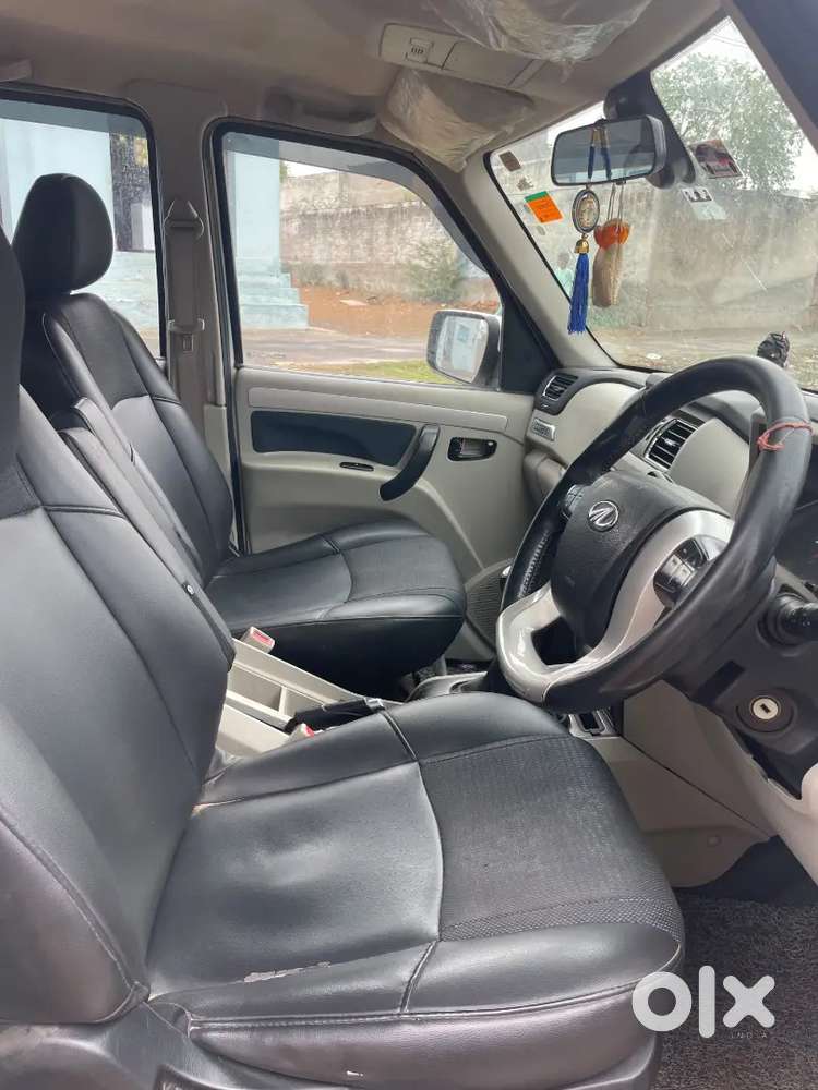 Mahindra Scorpio Classic 2021 Diesel Manual