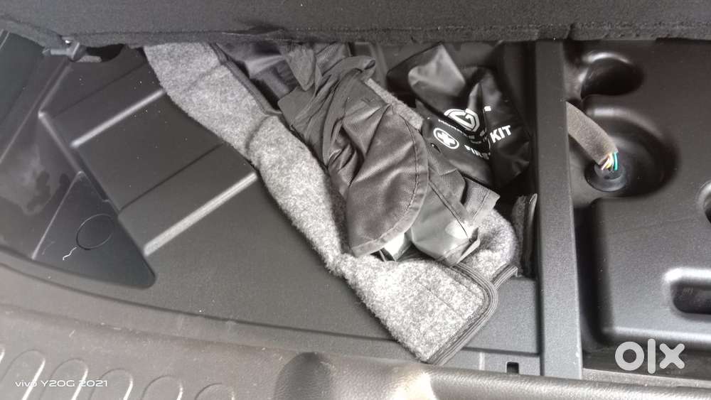 Mg Hector Plus Sharp Pro 1.5 Turbo Petrol Cvt 6 Str, 2023, Petrol