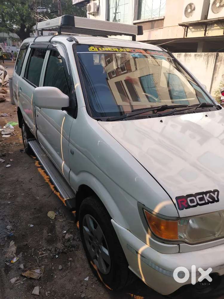 Tavera In Excellent Condition