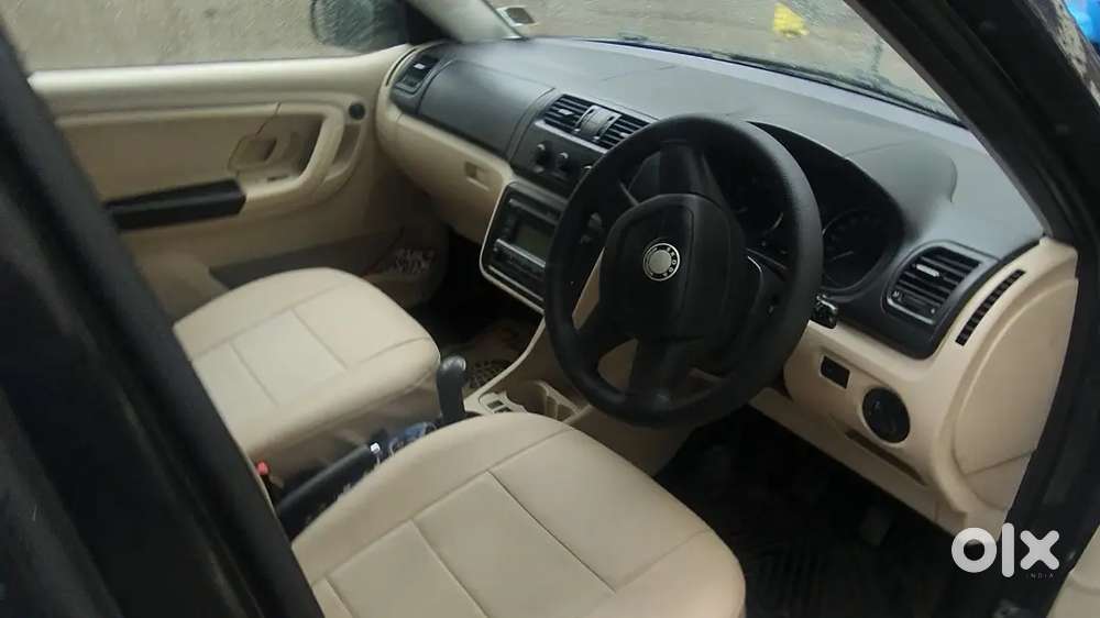 Skoda Fabia Elegance 2013 Car