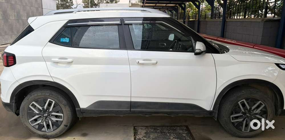 Hyundai Venue 2022 Diesel Manual