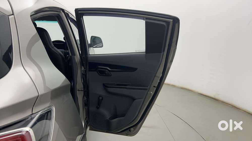 Mahindra Kuv100 Nxt 1.2 K2 Diesel 6 Str, 2018, Petrol