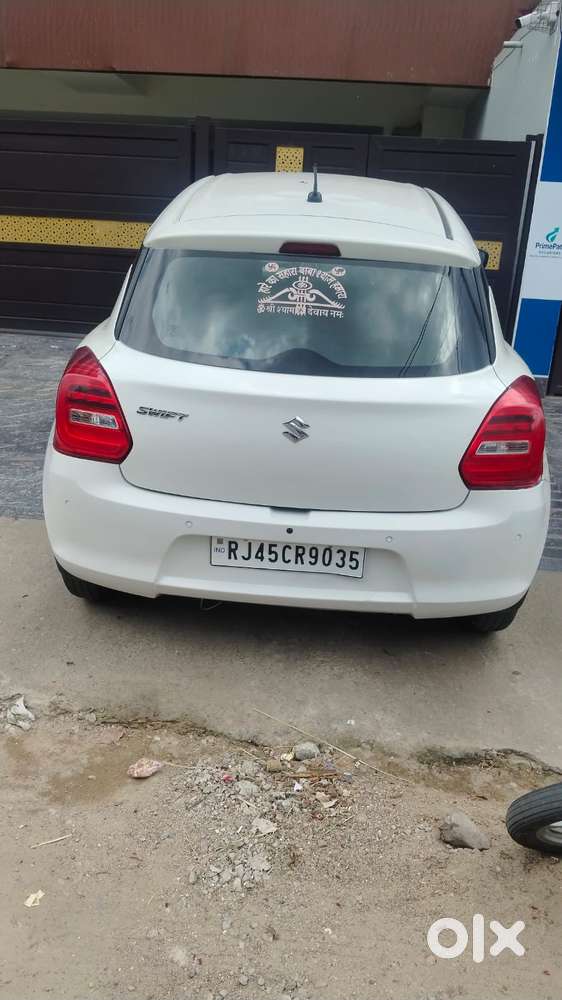 Maruti Suzuki Swift Vxi Optional, 2022, Petrol