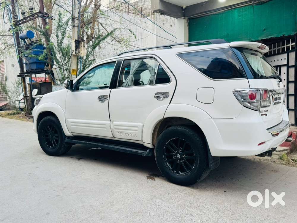 Toyota Fortuner 2014 डीज़ल Well Maintained