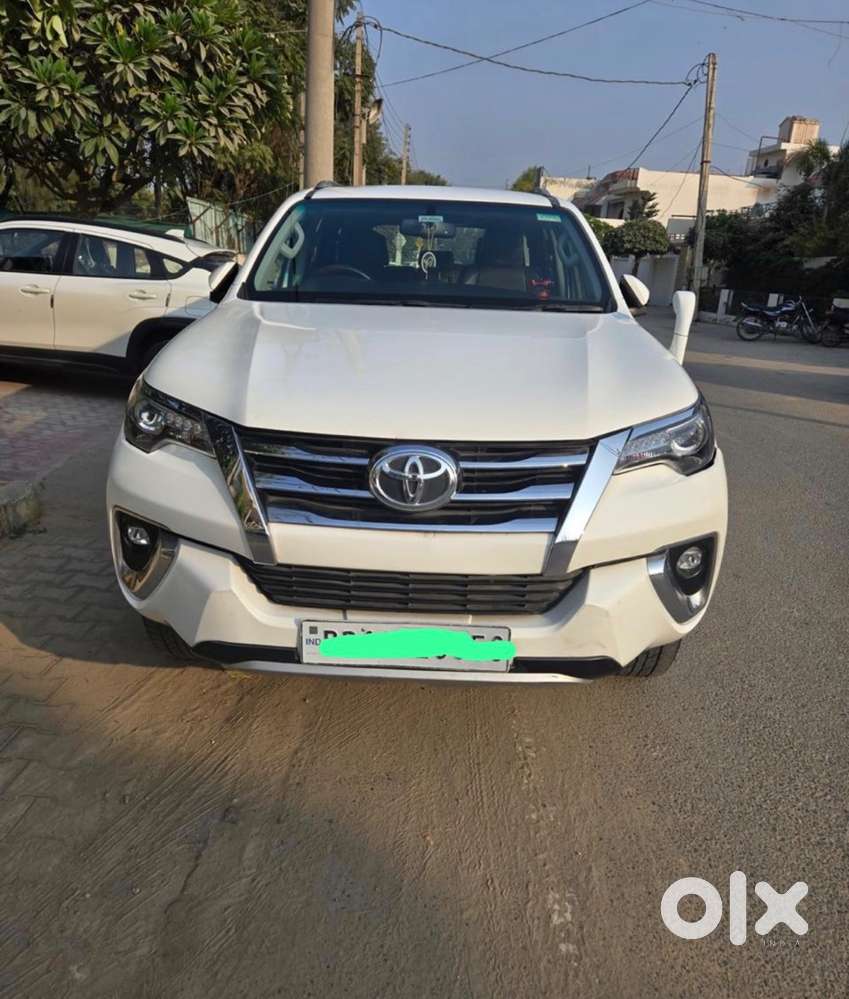 Toyota Fortuner Diesel 2019