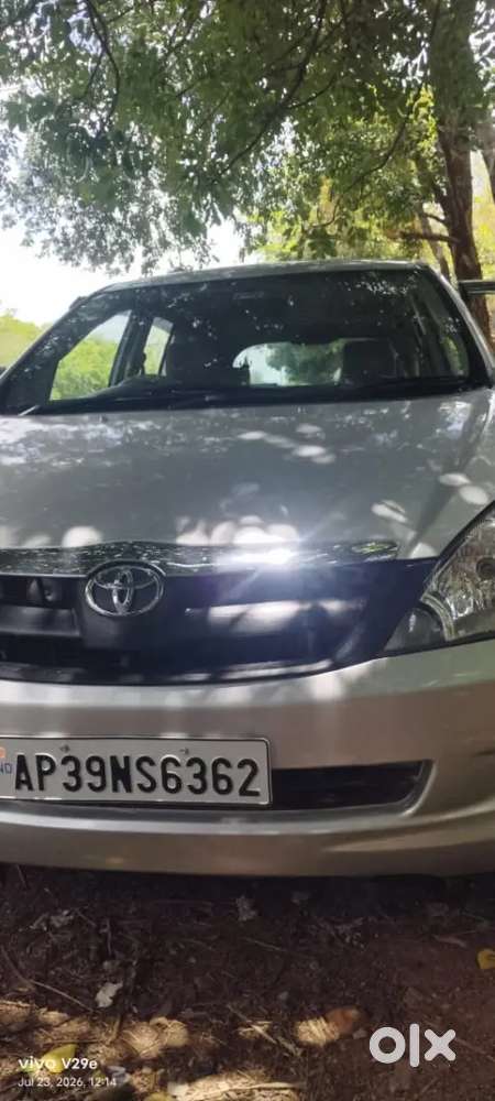 Toyota Innova 2.5 G 2008