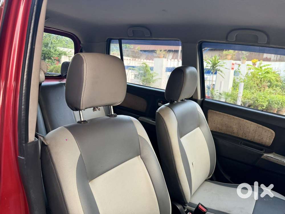 Maruti Suzuki Wagon R 1.0 Vxi (o), 2016, Petrol
