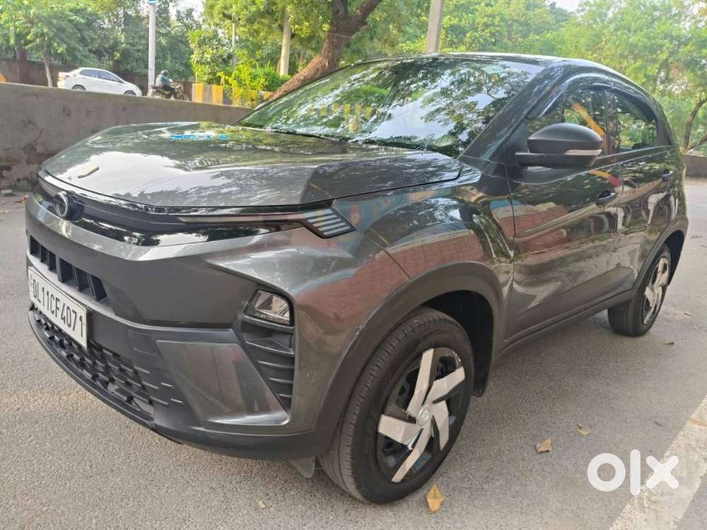 Tata Nexon Fearless Plus (ps) 1.2 Icng 6mt Red Dark Edition, 2025, C..