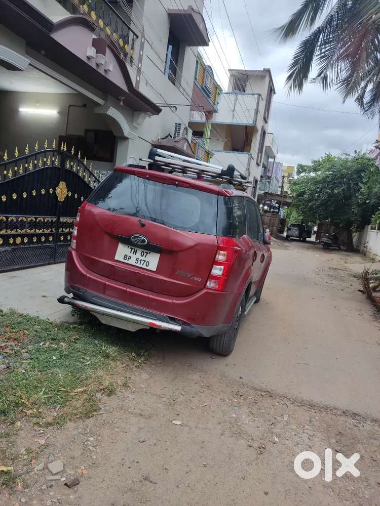 Mahindra Xuv500 Diesel 2011 Manual Second Owner
