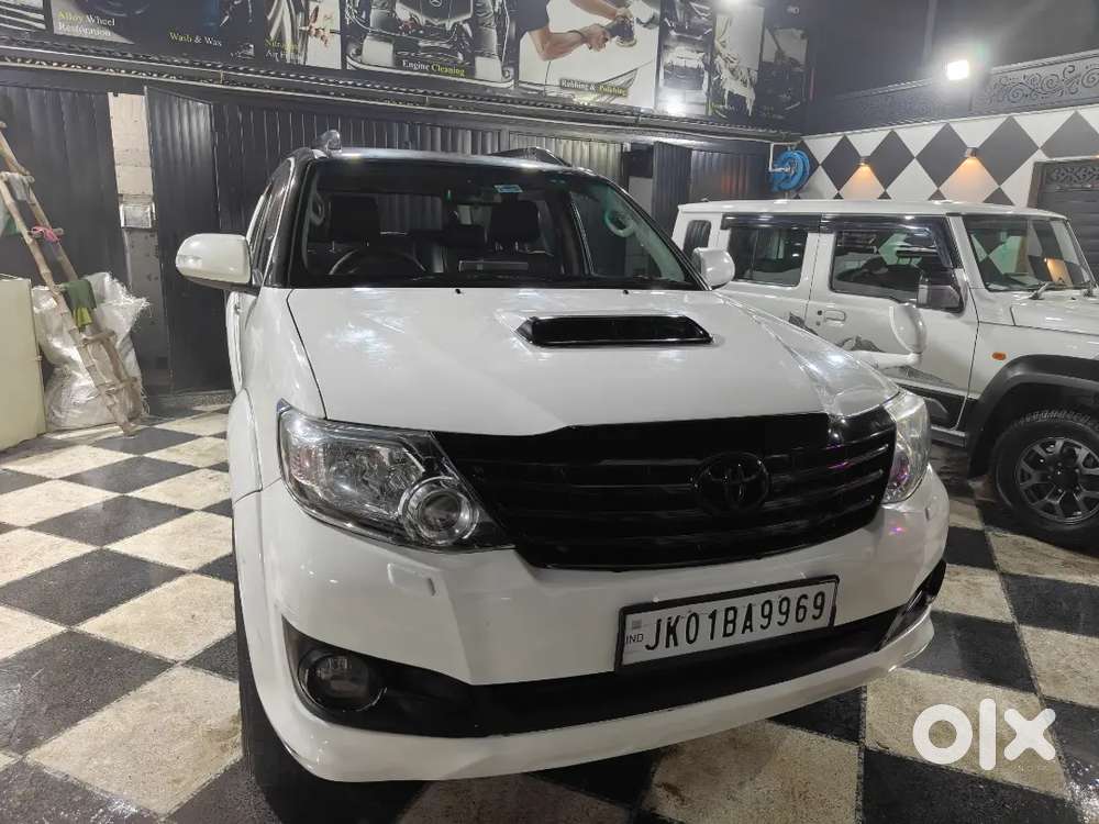 Toyota Fortuner 2016 Diesel Well Maintained