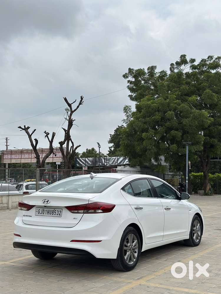 Hyundai Elantra 1.6 Sx Option At, 2017, Diesel