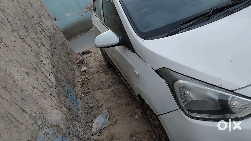 Hyundai Grand I10 2017 Petrol Well Maintained