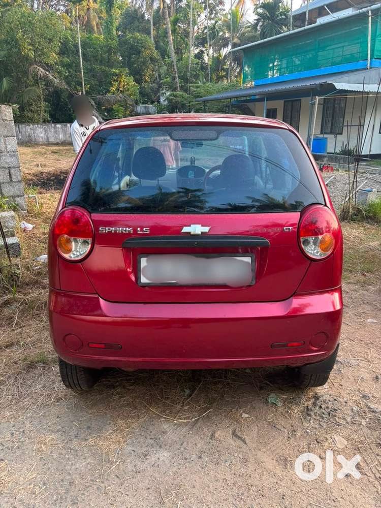 Chevrolet Spark Petrol 2010