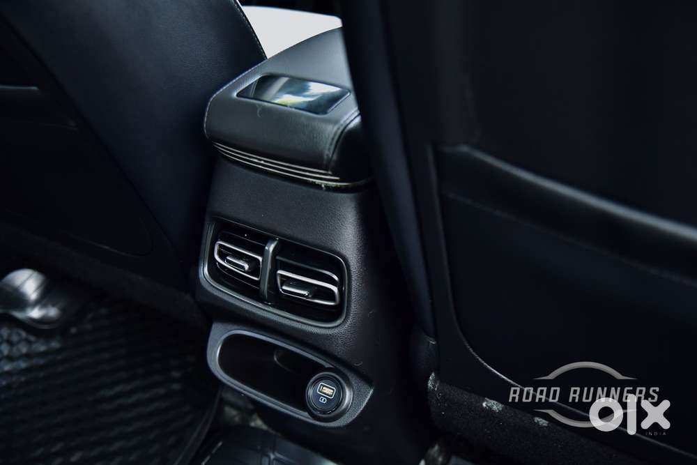 Hyundai Creta Sx (o) 1.5 Petrol Cvt, 2024, Petrol