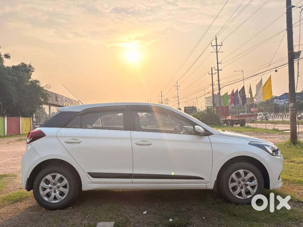 Hyundai I20 1.2 Sportz (o), 2016, Petrol