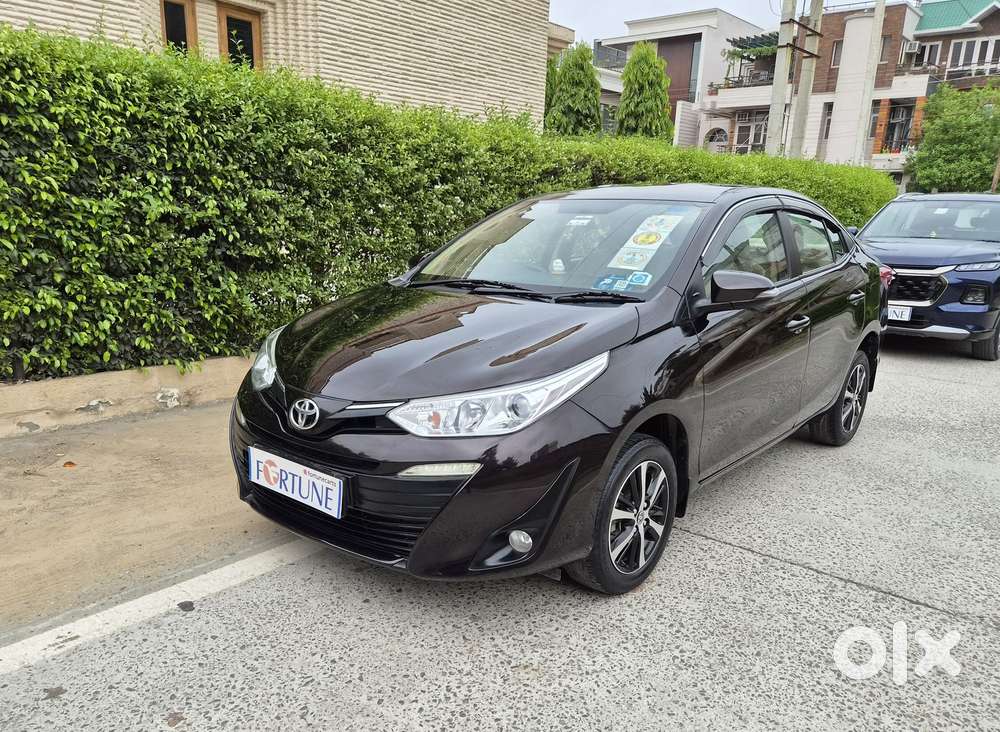 Toyota Yaris G Cvt, 2020, Petrol