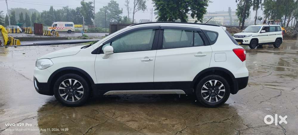 Maruti Suzuki S-cross, 2021, Petrol