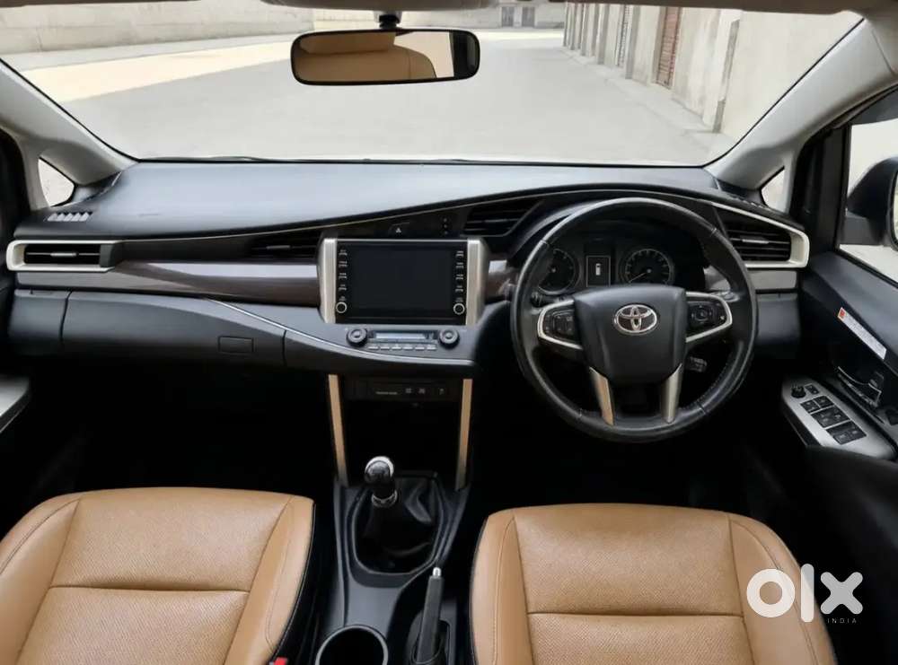 Toyota Innova Crysta 2.4 Z 2022