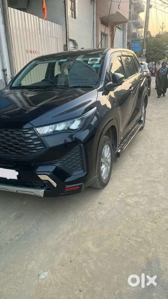 Toyota Innova Hycross, 2024, Petrol